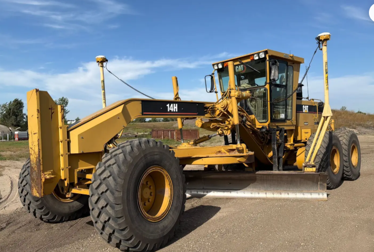 2001 Caterpillar 14H