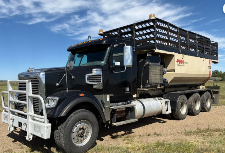 2012 Freightliner Coronado
